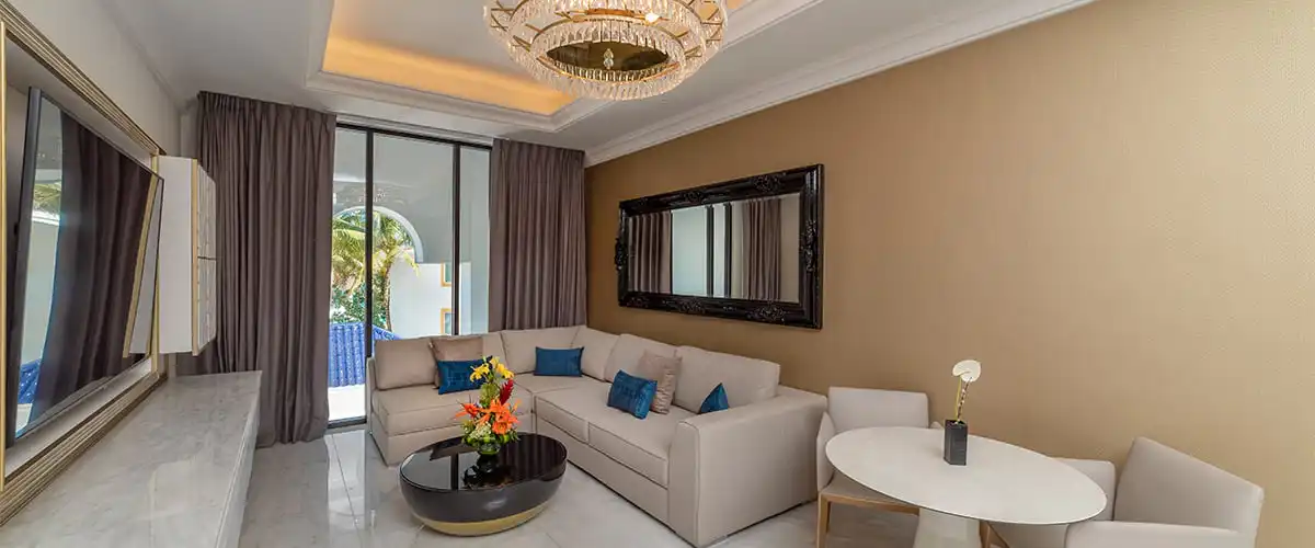 Mansion Royal Suites